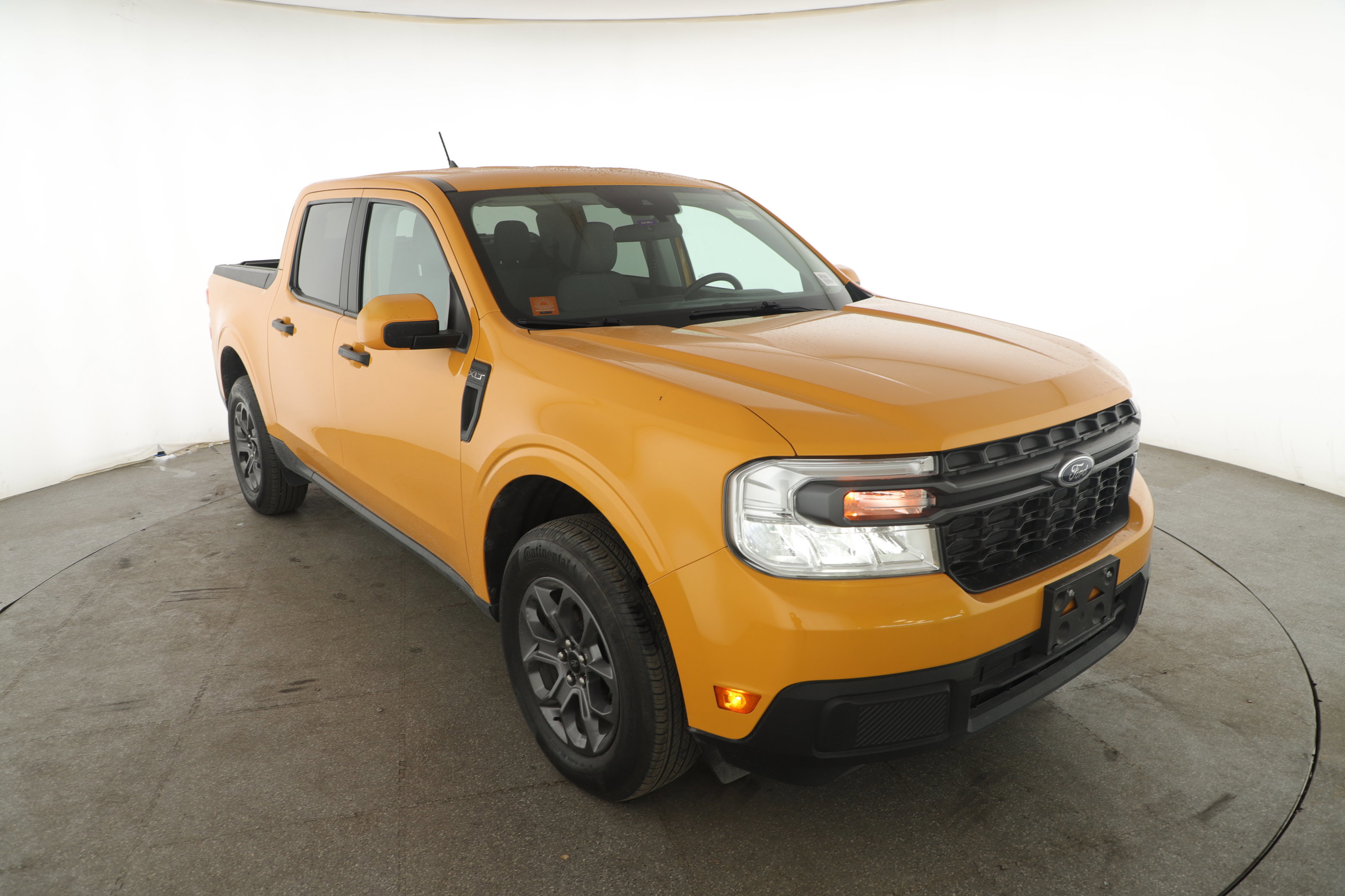 Certified 2023 Ford Maverick XLT w/ XLT Luxury Package image 5