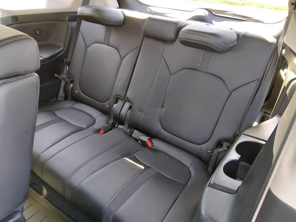 Used 2025 Honda Pilot EX-L image 15
