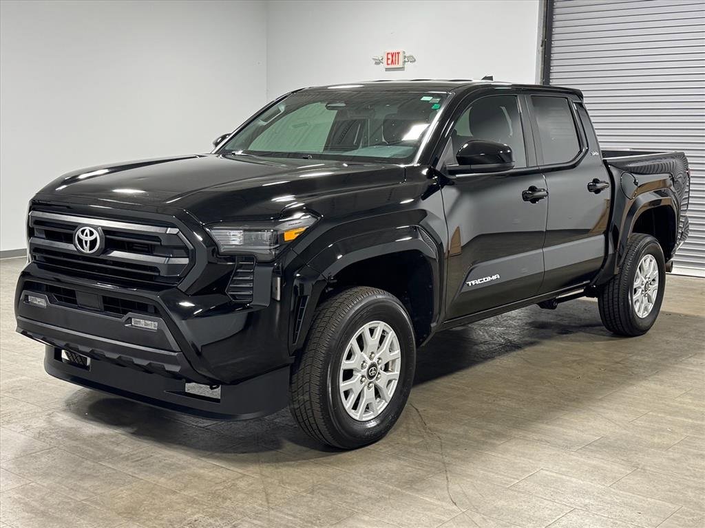Used 2024 Toyota Tacoma SR5 image 8