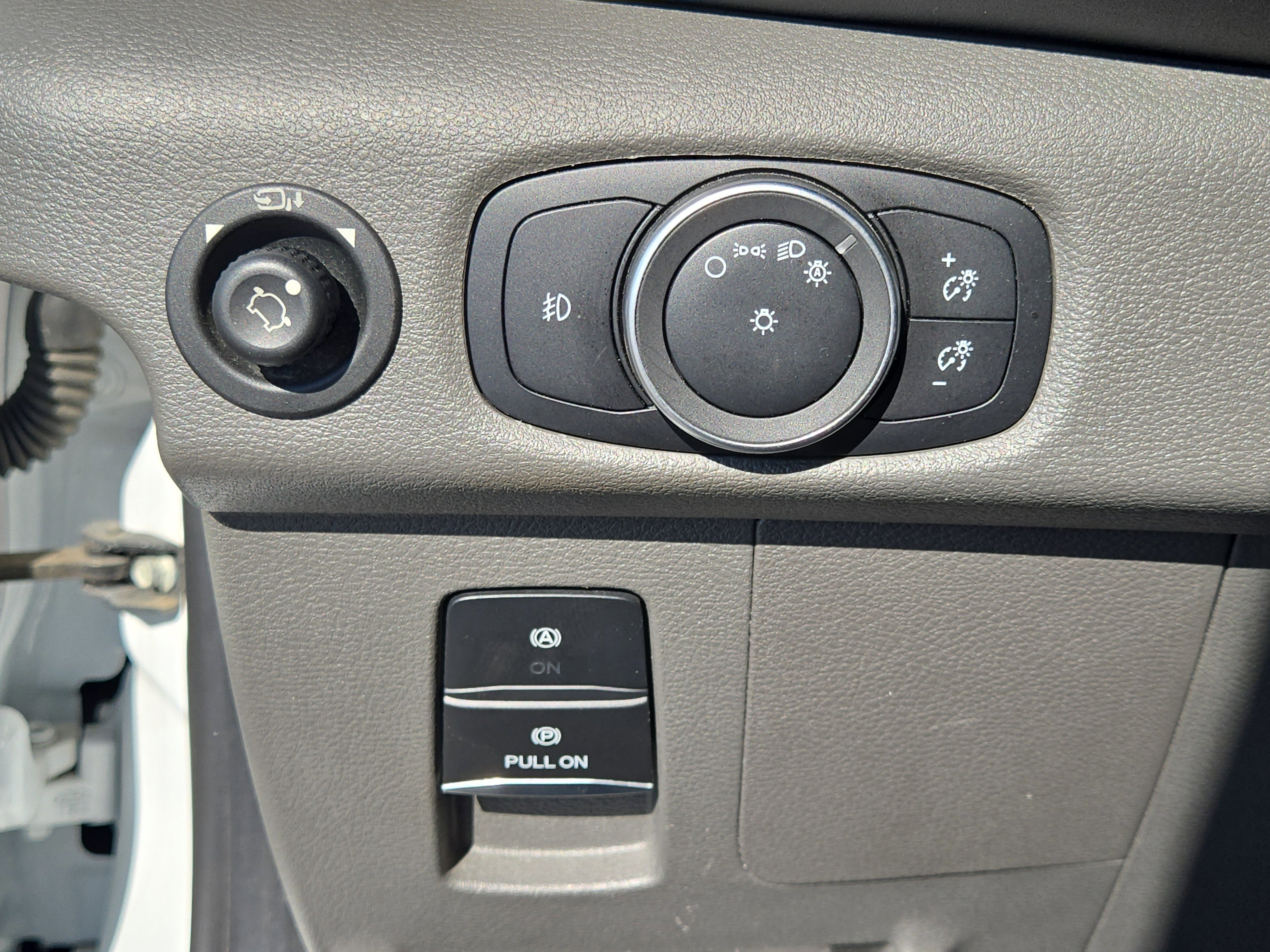 Certified 2023 Ford Transit 350 XLT image 27