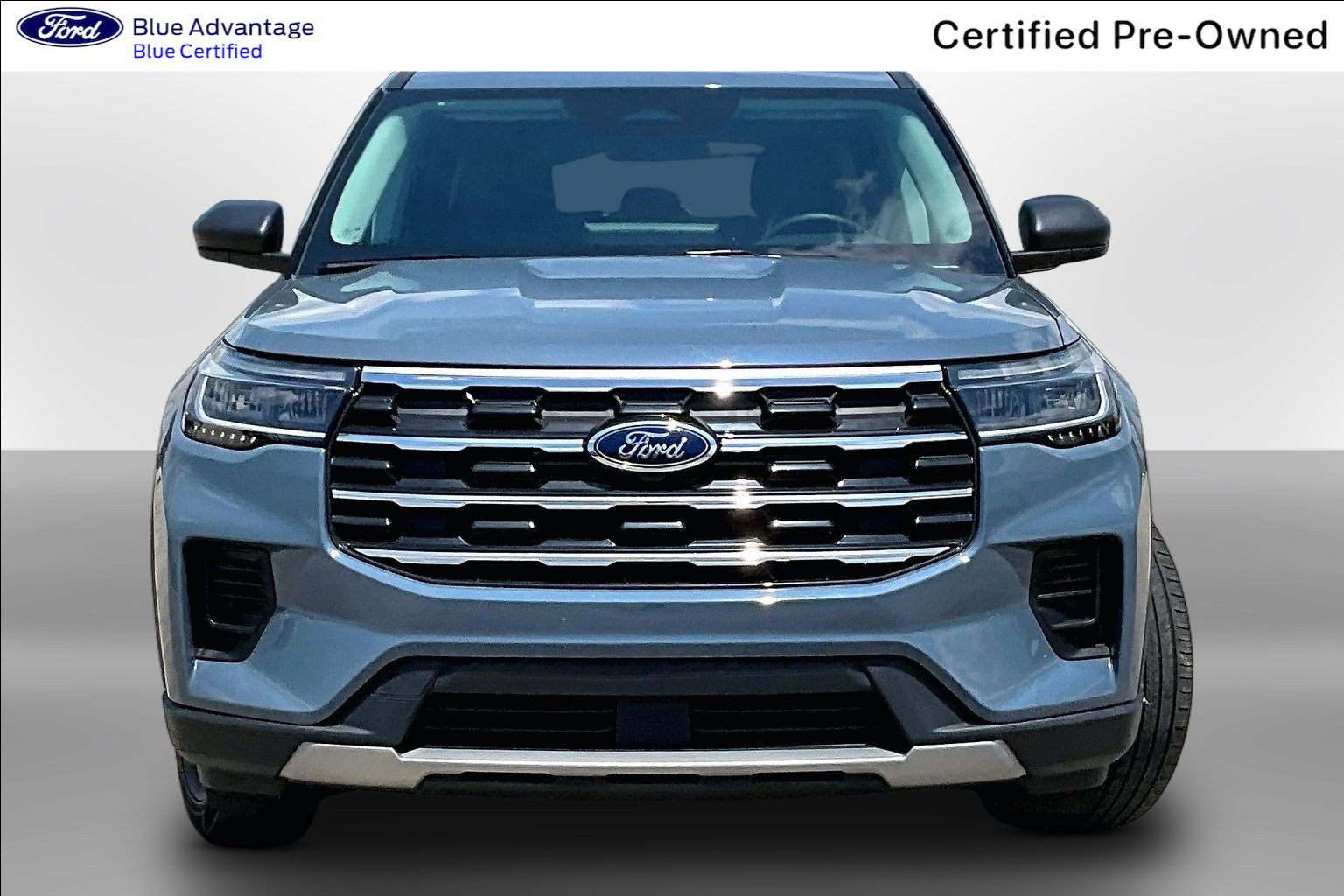 Certified 2025 Ford Explorer Active AWD/4WD image 3
