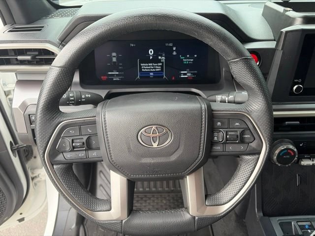 Used 2025 Toyota Tacoma TRD Off-Road AWD/4WD image 30