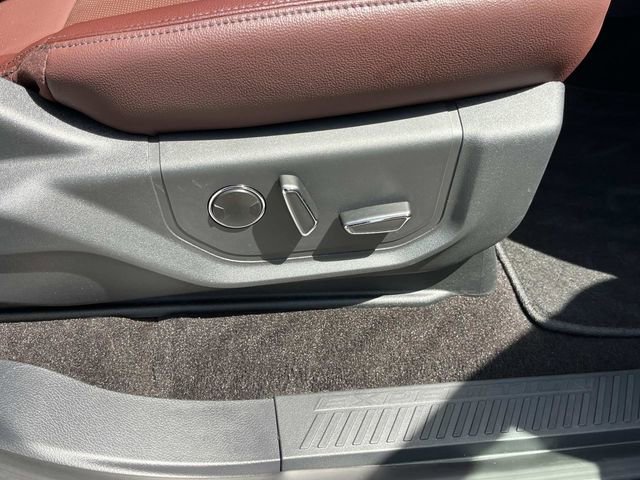 Certified 2023 Ford Expedition Limited RWD image 31