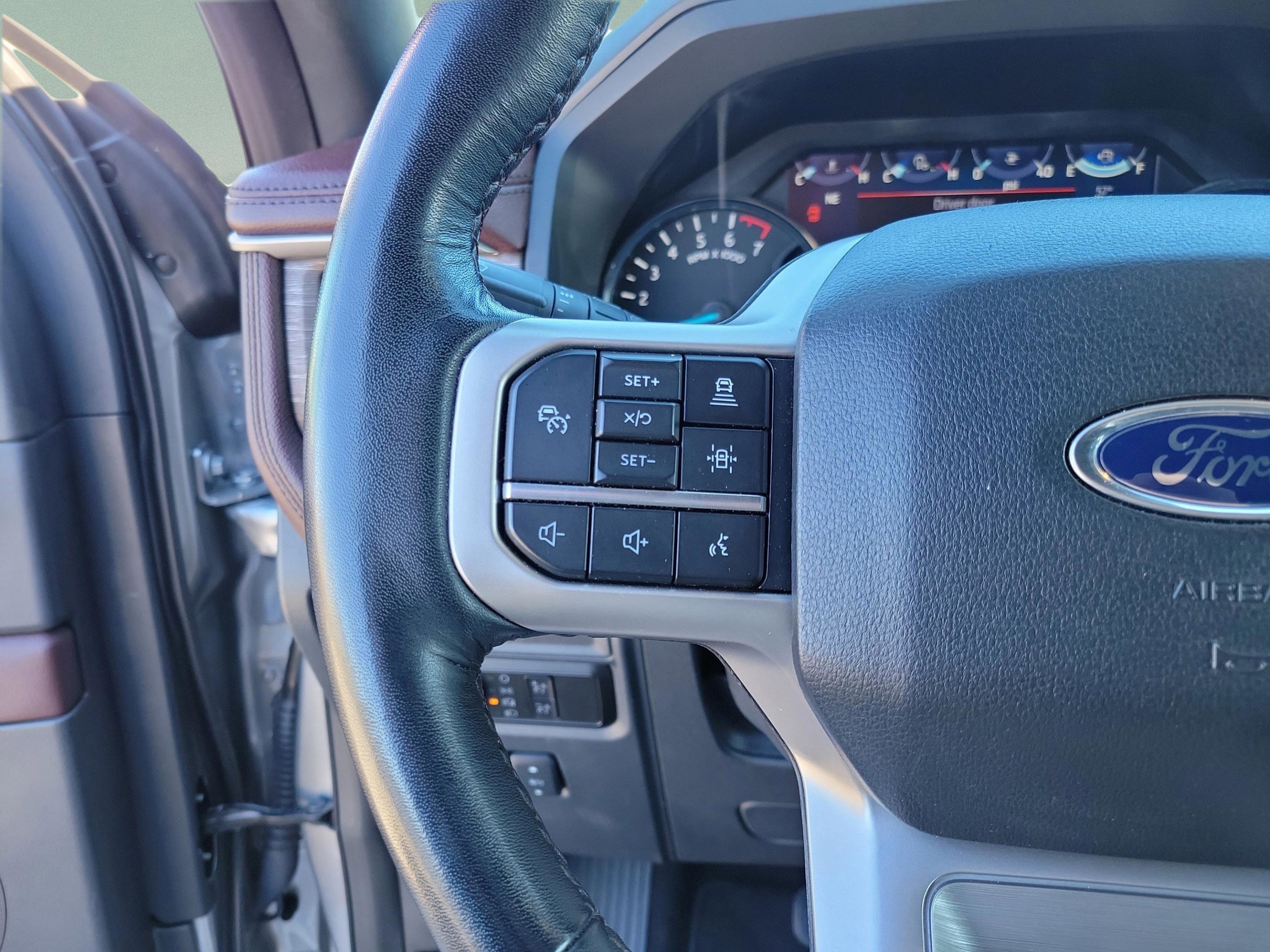 Certified 2024 Ford Expedition Limited image 10