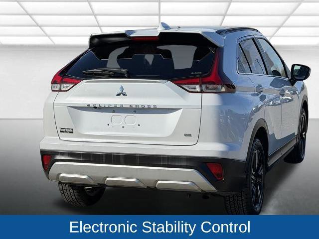 Used 2023 Mitsubishi Eclipse Cross SE image 3