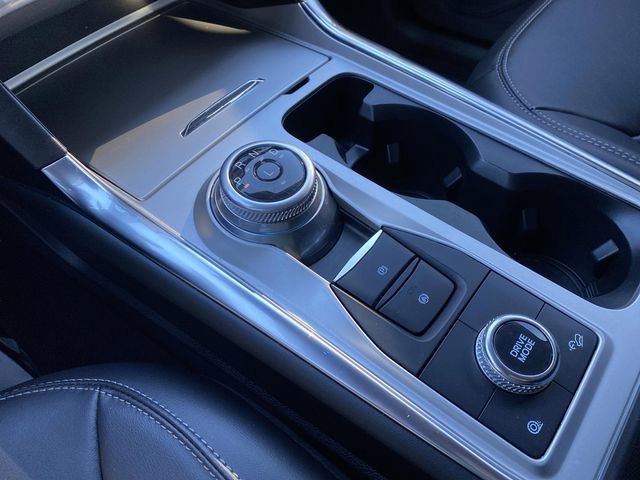 Certified 2022 Ford Explorer XLT w/ Equipment Group 202A image 21