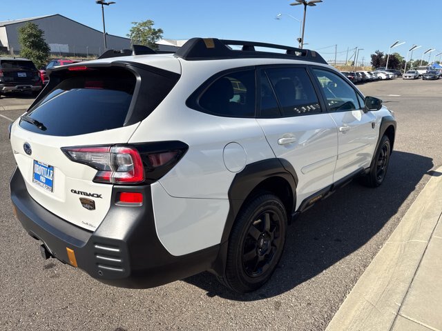 Used 2022 Subaru Outback Wilderness AWD/4WD image 5