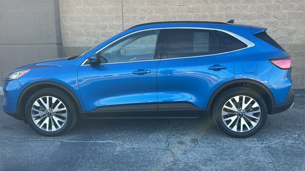 Certified 2020 Ford Escape Titanium image 5