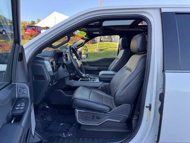 Certified 2024 Ford F150 Lariat w/ FX4 Off-Road Package AWD/4WD image 17