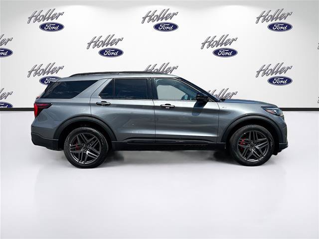 Certified 2025 Ford Explorer ST-Line w/ ST-Line Street Pack AWD/4WD image 9
