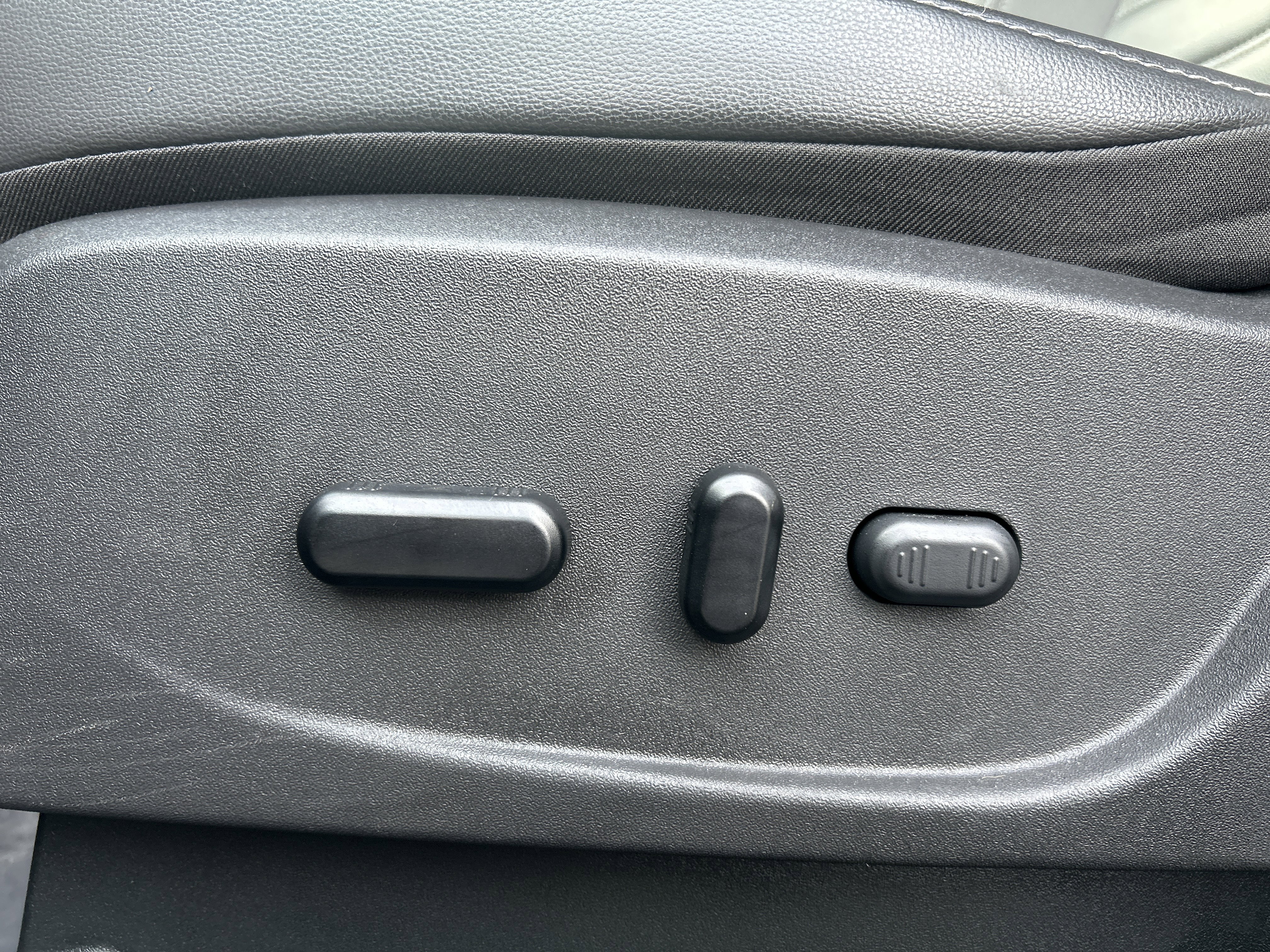 Certified 2019 Ford Escape SEL AWD/4WD image 14