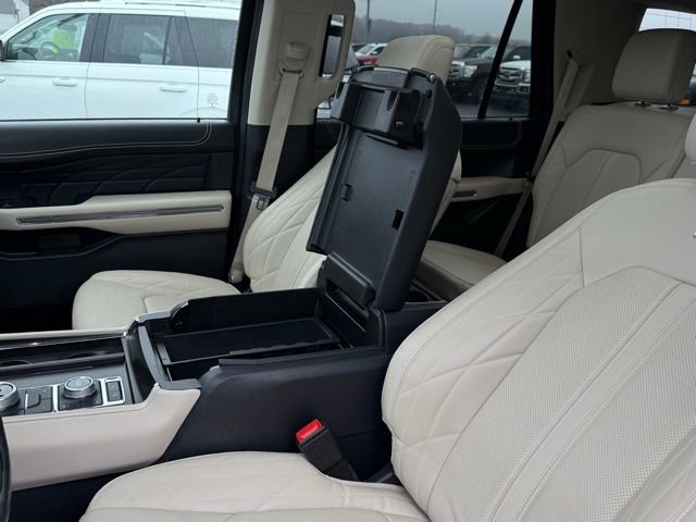 Certified 2022 Ford Expedition Platinum image 38