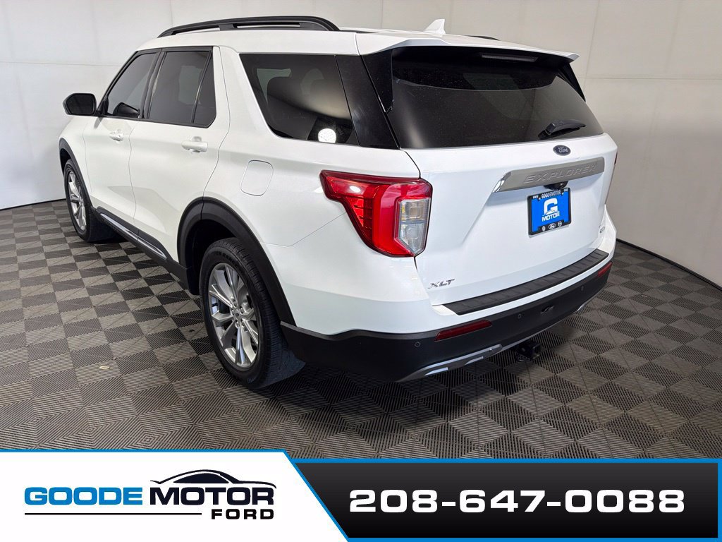 Certified 2020 Ford Explorer XLT w/ Equipment Group 202A AWD/4WD image 5