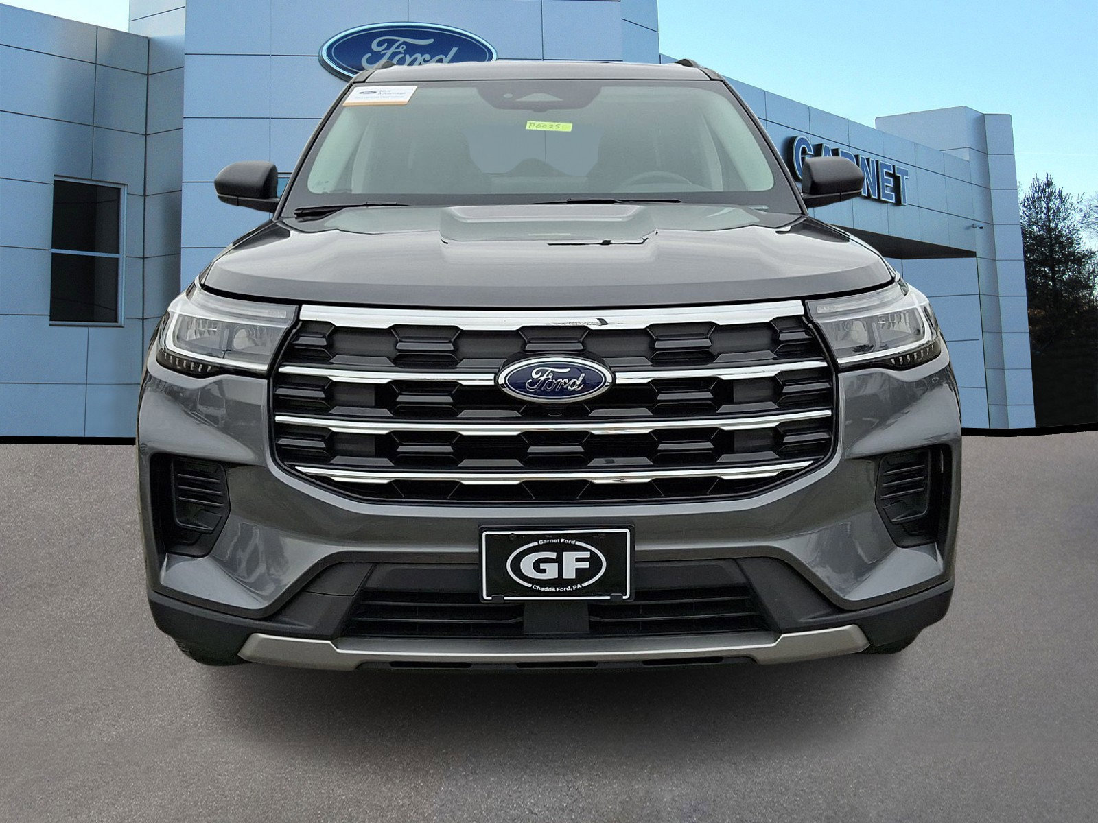 Certified 2025 Ford Explorer Active image 7
