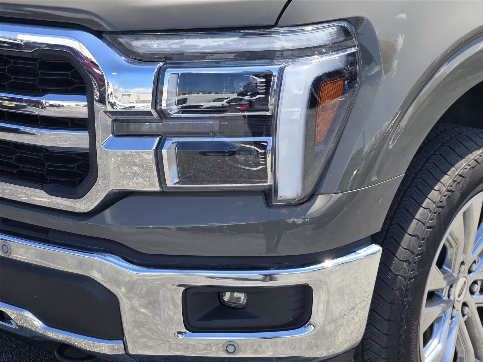 Certified 2025 Ford F150 Lariat w/ Equipment Group 501A Mid AWD/4WD image 10