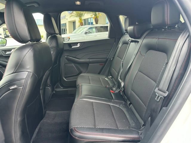 Certified 2024 Ford Escape ST-Line w/ Tech Pack #1 FWD image 15