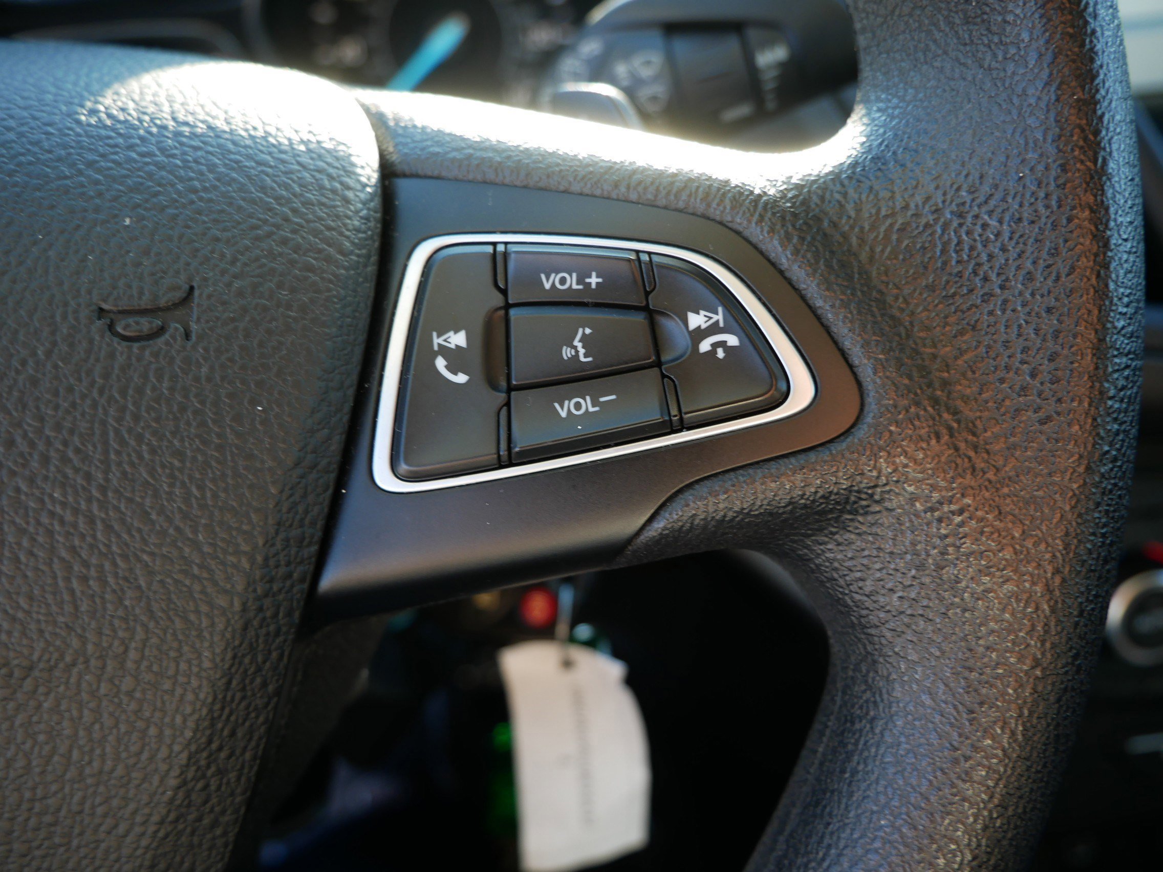 Certified 2017 Ford Escape SE w/ Equipment Group 201A image 29