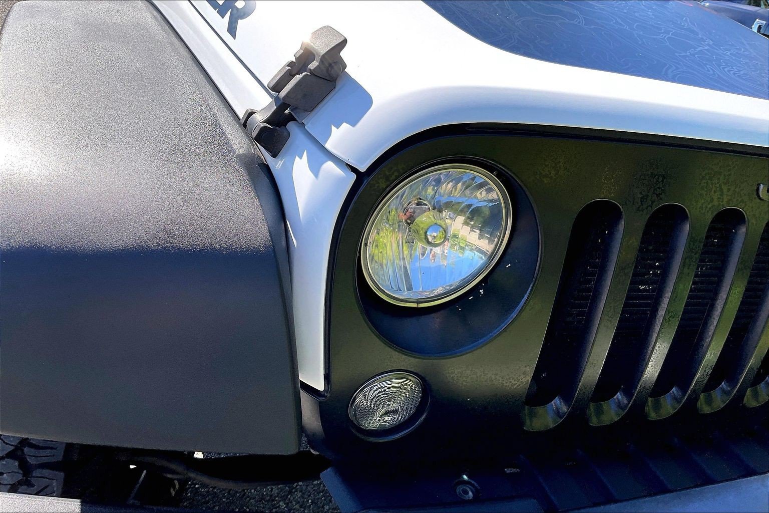 Used 2017 Jeep Wrangler Unlimited Sport AWD/4WD image 29