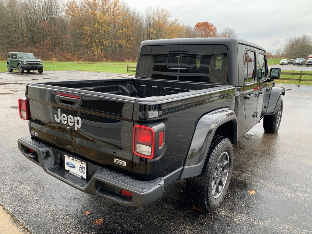 Used 2023 Jeep Gladiator Overland image 18