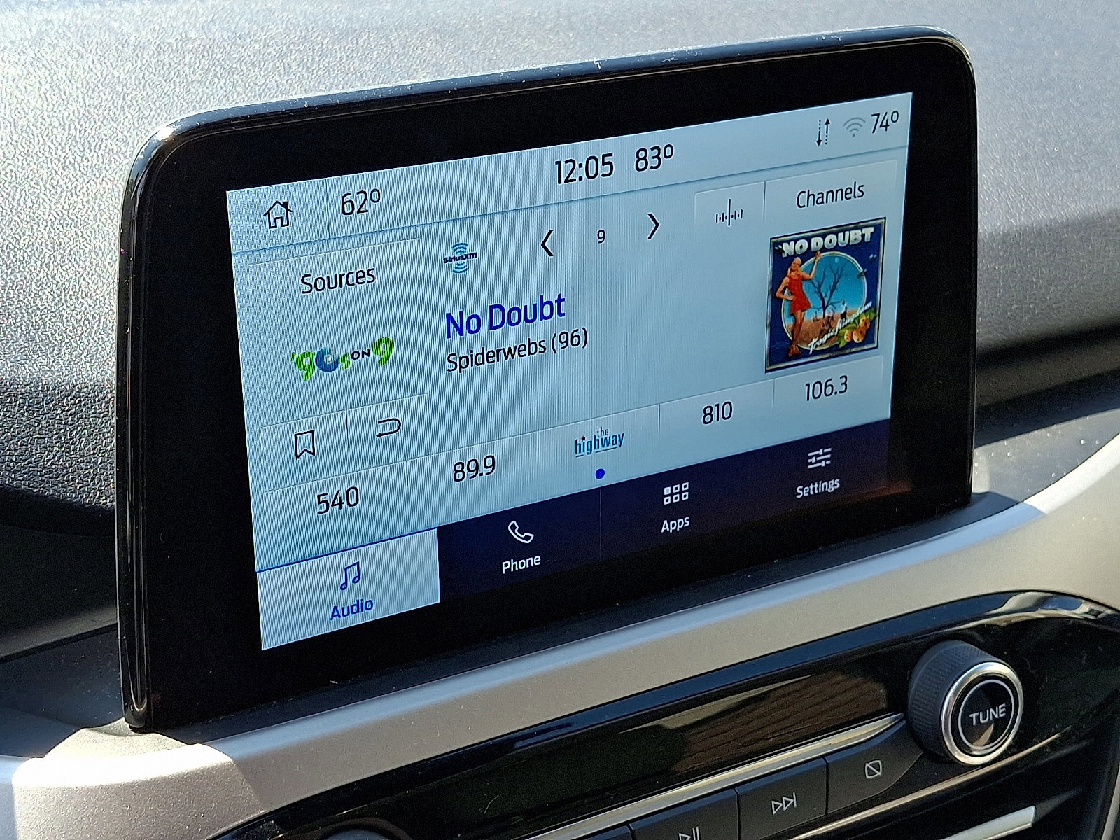 Certified 2022 Ford Escape SE w/ SE Sport Appearance Package image 16