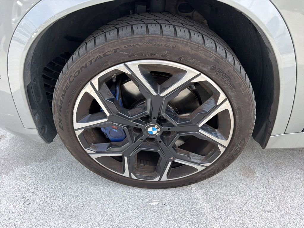 Used 2024 BMW X1 M35i w/ Premium Package image 4