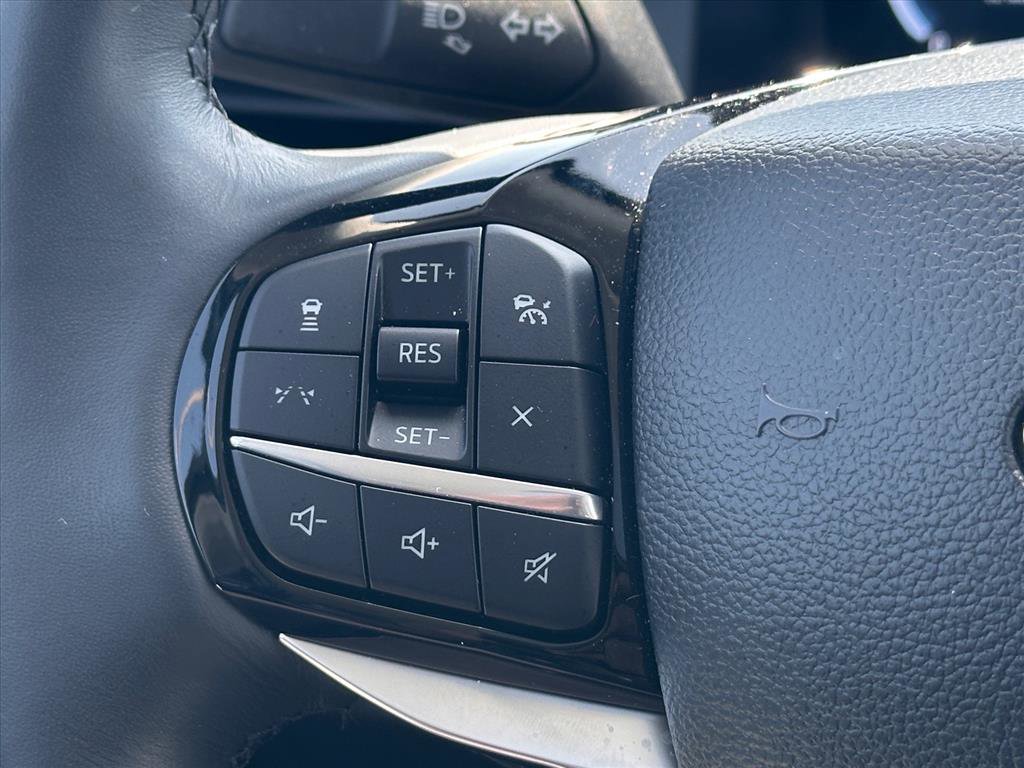 Certified 2025 Ford Explorer Platinum w/ Ultimate Package image 22