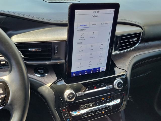 Certified 2023 Ford Explorer Platinum w/ Technology Package image 13