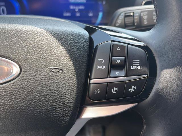 Certified 2023 Ford Explorer Platinum w/ Technology Package AWD/4WD image 26
