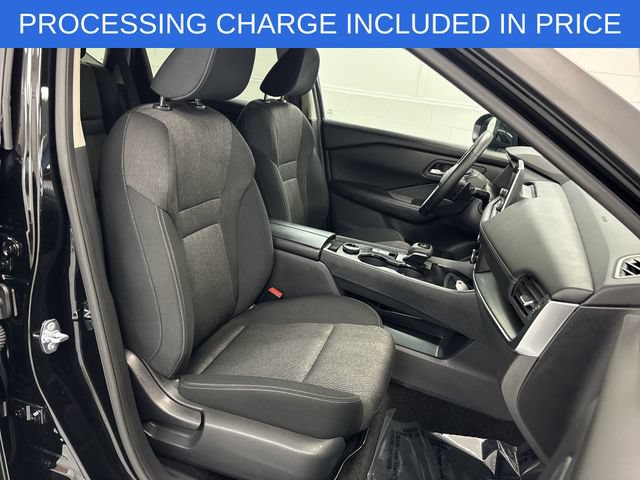 Used 2026 Nissan Rogue SV AWD/4WD image 14