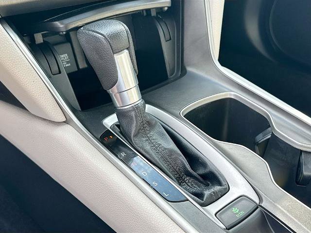 Used 2018 Honda Accord LX image 14