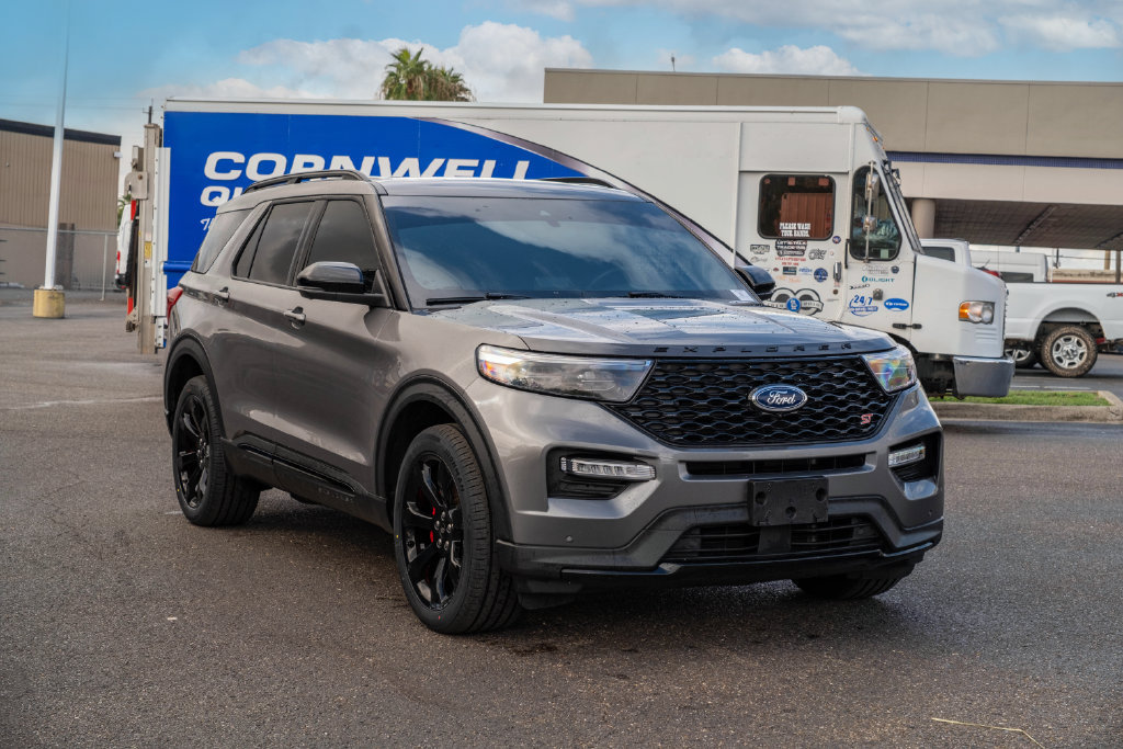 Certified 2023 Ford Explorer ST w/ Equipment Group 401A AWD/4WD image 1