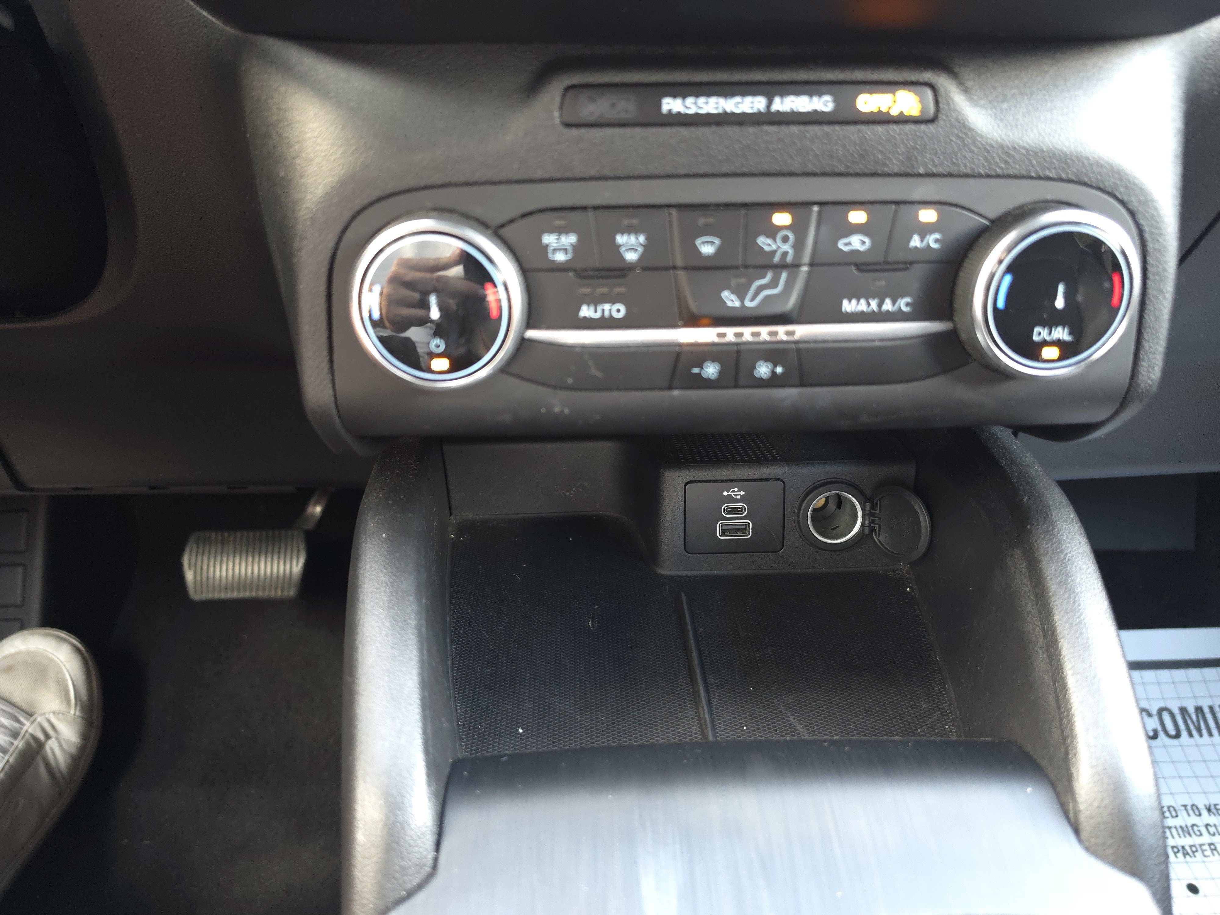 Certified 2025 Ford Escape ST-Line FWD image 24