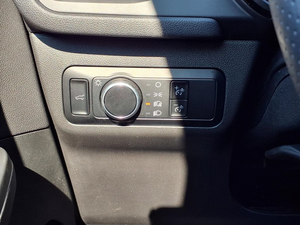 Certified 2023 Ford Escape ST-Line w/ Tech Pack #1 AWD/4WD image 19