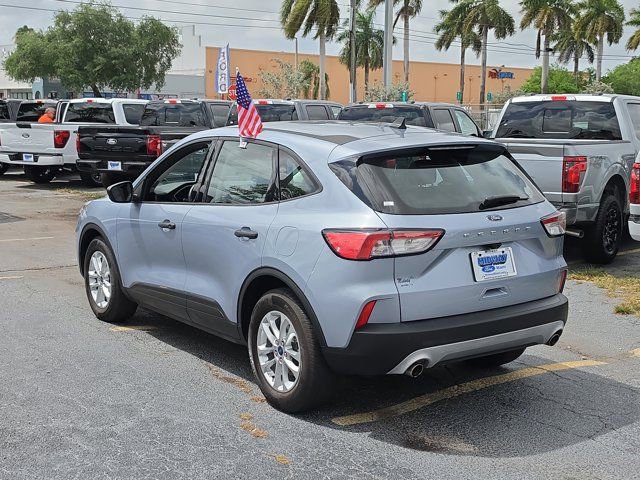 Certified 2022 Ford Escape S image 4