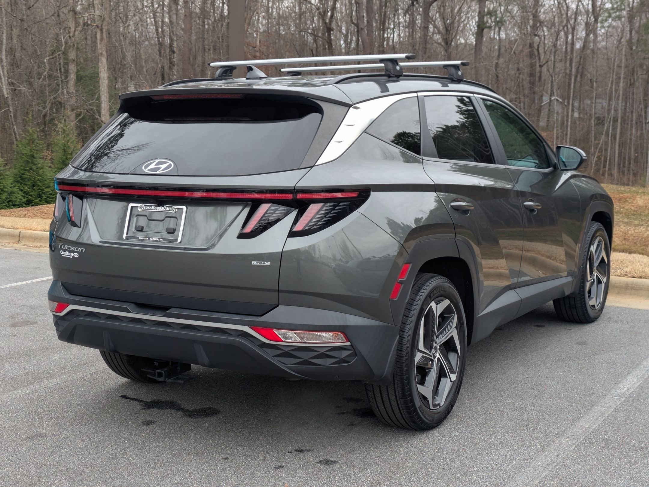 Used 2022 Hyundai Tucson SEL w/ Convenience + Premium Package image 4