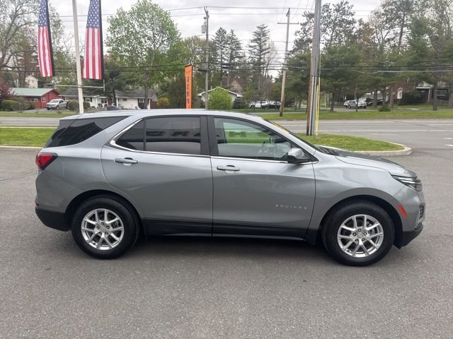 Used 2024 Chevrolet Equinox LT AWD/4WD image 5