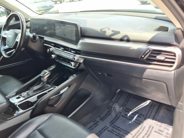 Used 2025 Kia Telluride S FWD image 32