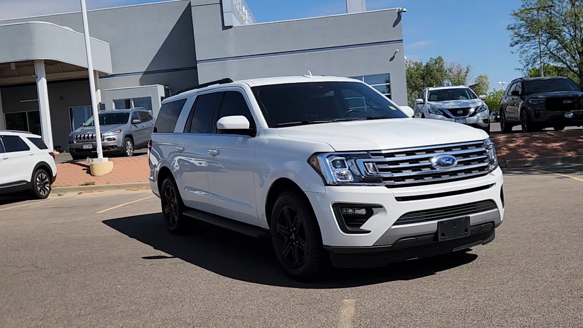 Certified 2020 Ford Expedition Max XLT RWD image 7