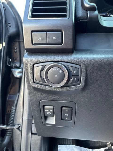 Certified 2019 Ford Expedition Limited w/ Equipment Group 302A AWD/4WD image 22