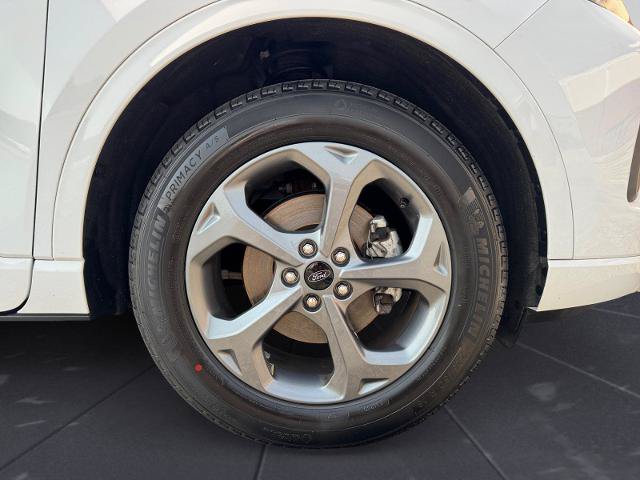 Certified 2023 Ford Escape ST-Line w/ Tech Pack #1 AWD/4WD image 14