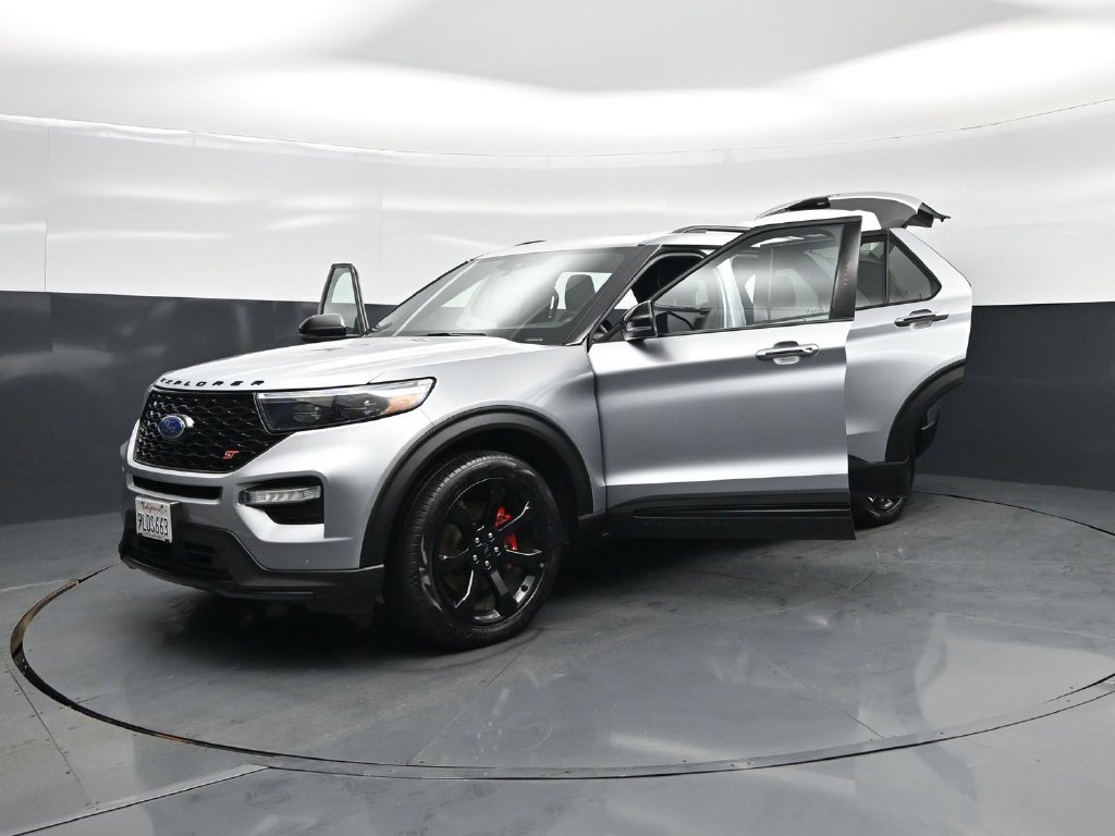 Certified 2023 Ford Explorer ST w/ Equipment Group 401A AWD/4WD image 32