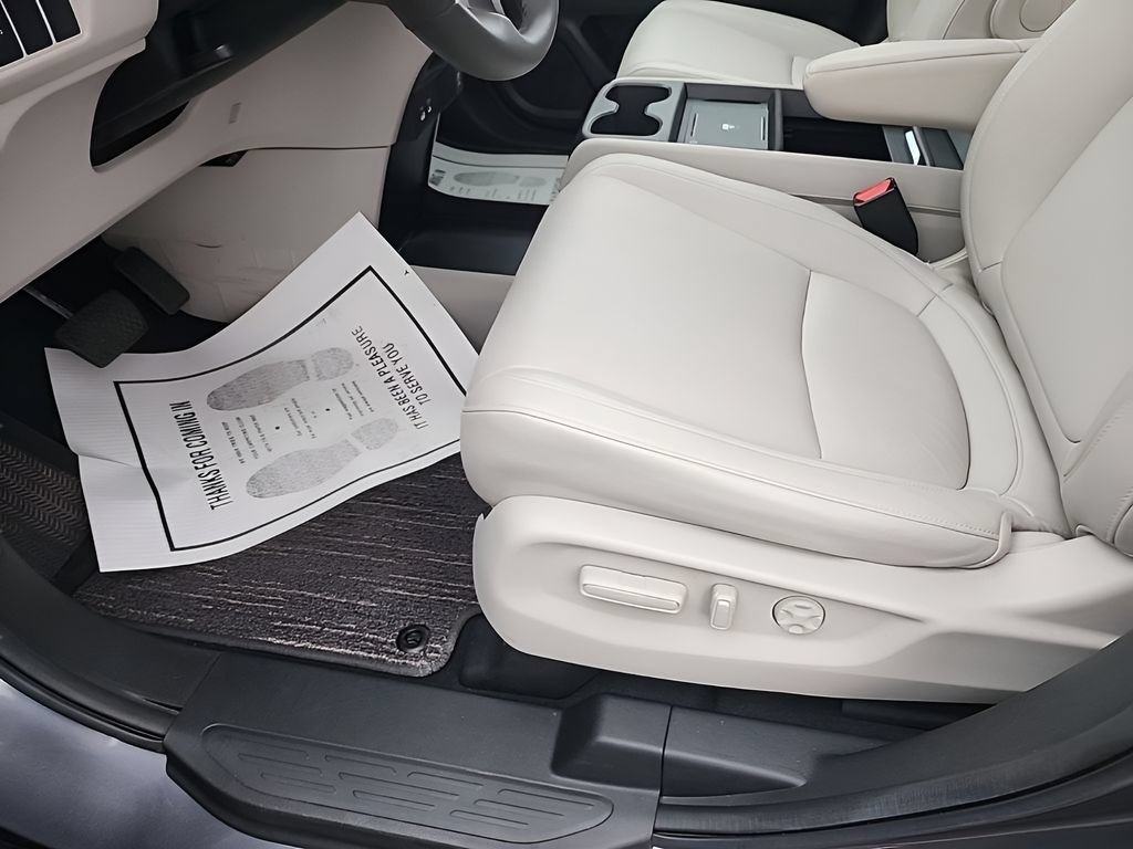 Used 2025 Honda Odyssey EX-L image 23