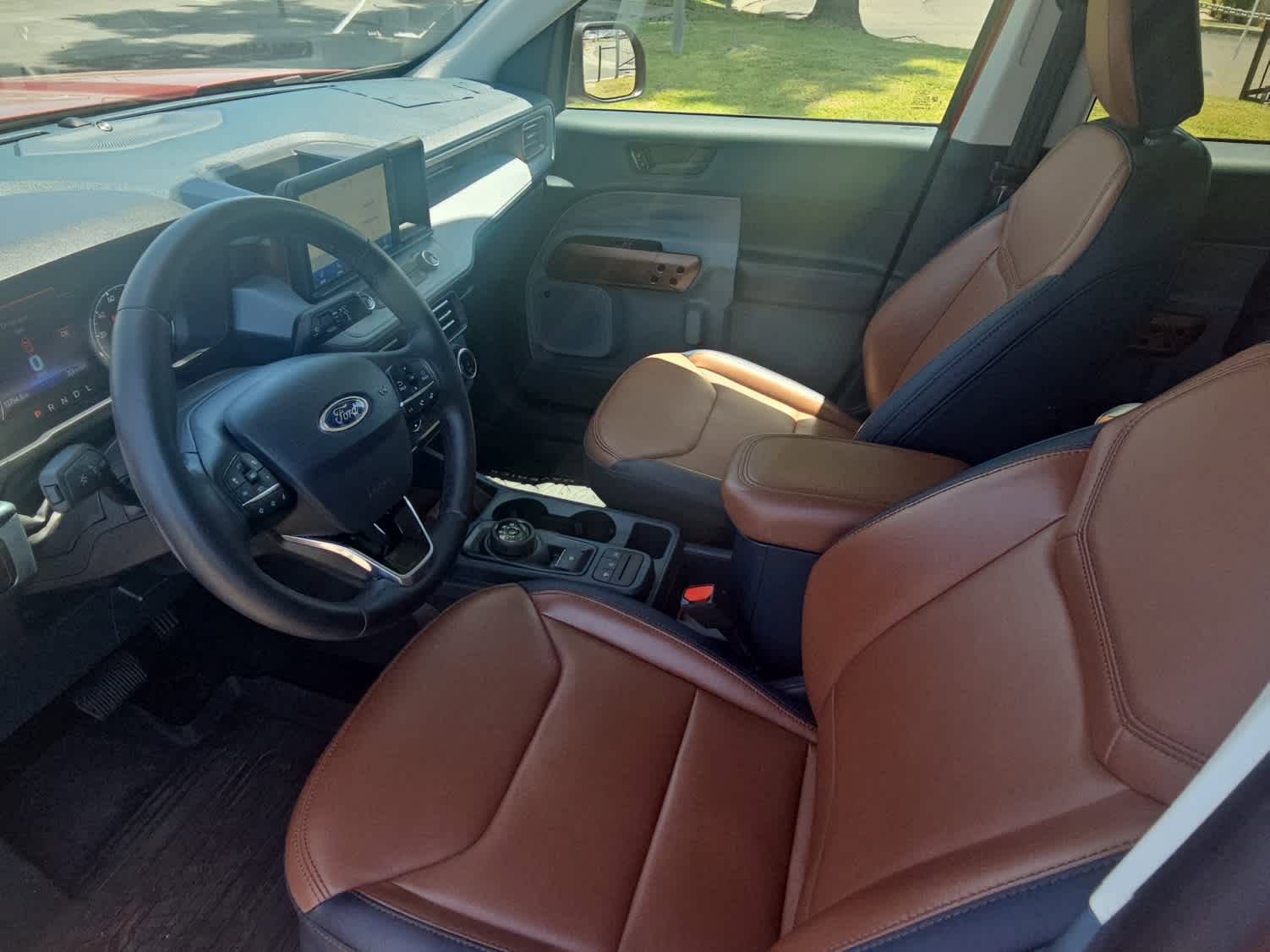 Certified 2024 Ford Maverick Lariat FWD image 14