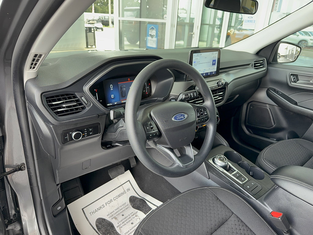 Certified 2025 Ford Escape Active FWD image 11