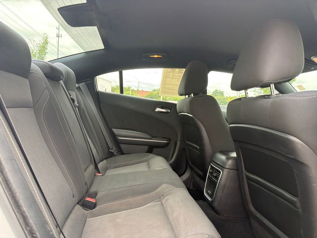 Used 2019 Dodge Charger SXT RWD image 26
