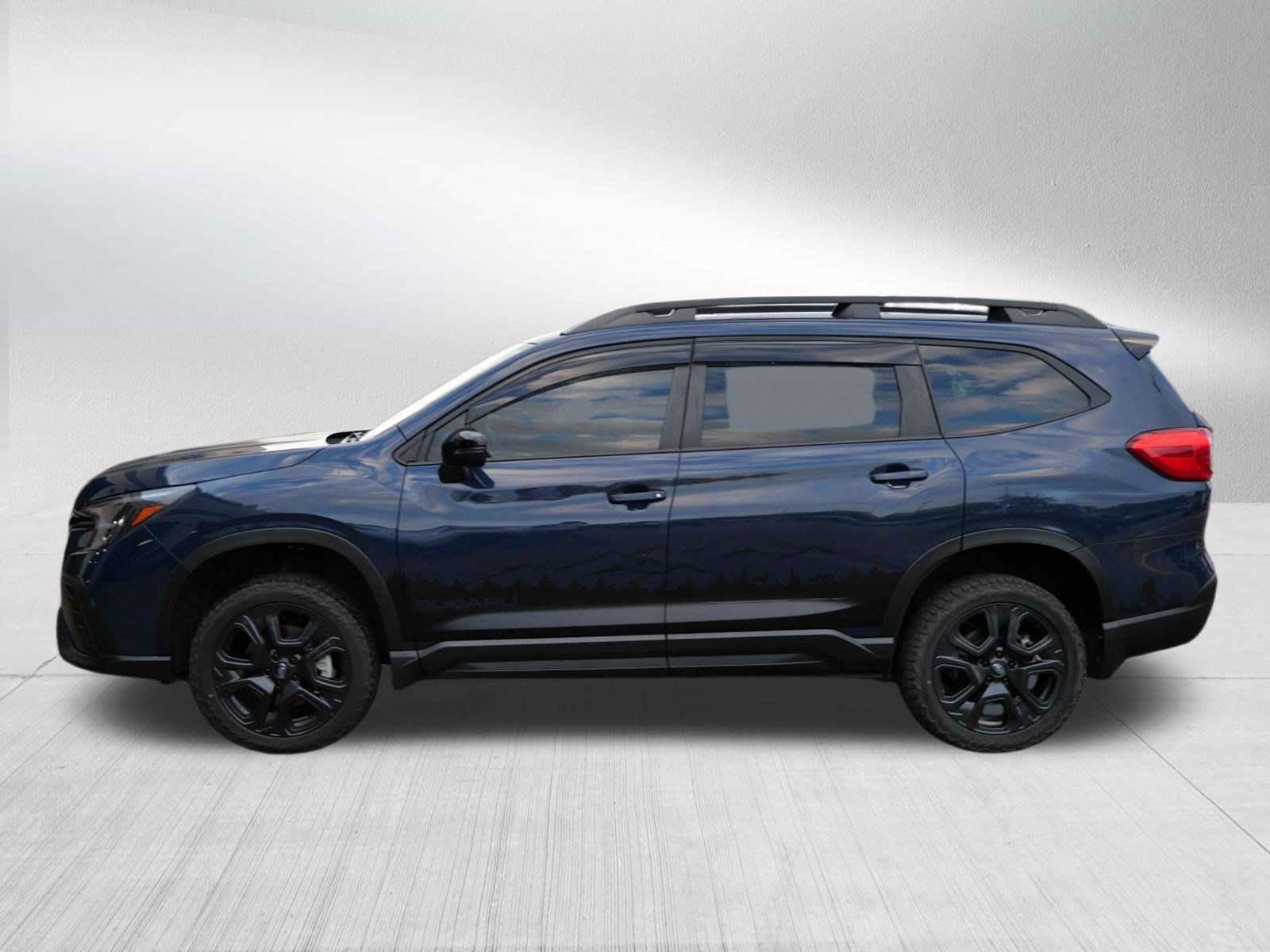 Used 2023 Subaru Ascent Onyx Edition AWD/4WD image 4