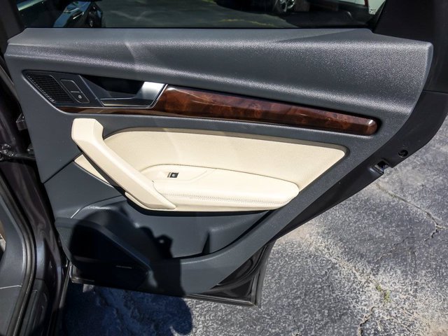 Used 2018 Audi Q5 Prestige AWD/4WD image 32