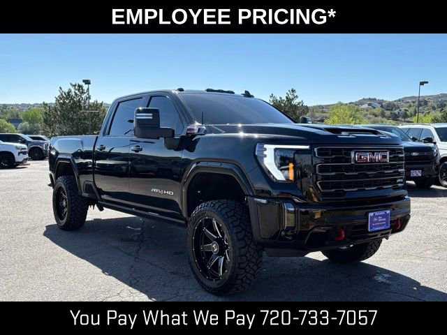 Used 2024 GMC Sierra 2500 AT4 w/ AT4 Premium Plus Package AWD/4WD image 9