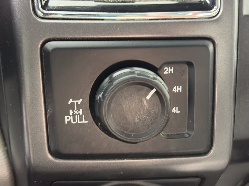 Certified 2018 Ford F150 XLT w/ Equipment Group 302A Luxury AWD/4WD image 22