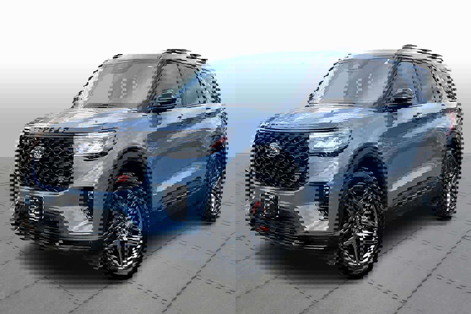 Certified 2025 Ford Explorer ST image 8